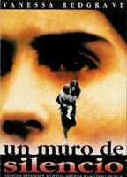 Un muro de silencio 1993 filme cenas de nudez