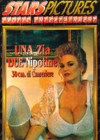 Una Zia, Due Nipotine... 30 cm di Cameriere (Maurizia) 1993 filme cenas de nudez