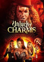 Unlucky Charms 2013 filme cenas de nudez