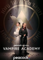 Vampire Academy (II) 2022 filme cenas de nudez