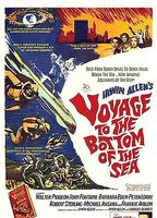 Voyage to the Bottom of the Sea  (1961) Cenas de Nudez