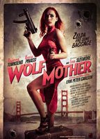 Wolf Mother 2016 filme cenas de nudez
