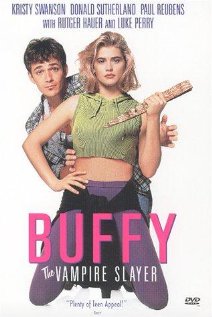 Buffy the Vampire Slayer (1992) Cenas de Nudez