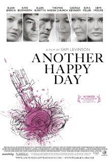 Another Happy Day (2011) Cenas de Nudez