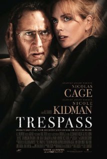 Trespass (2011) Cenas de Nudez