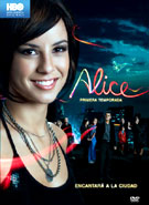Alice (2008-2010) Cenas de Nudez