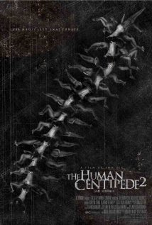 The Human Centipede II (2011) Cenas de Nudez