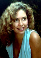 Claudia Flores nua