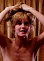 P.J. Soles nua