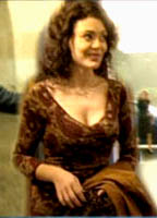 Pilar Saavedra nua