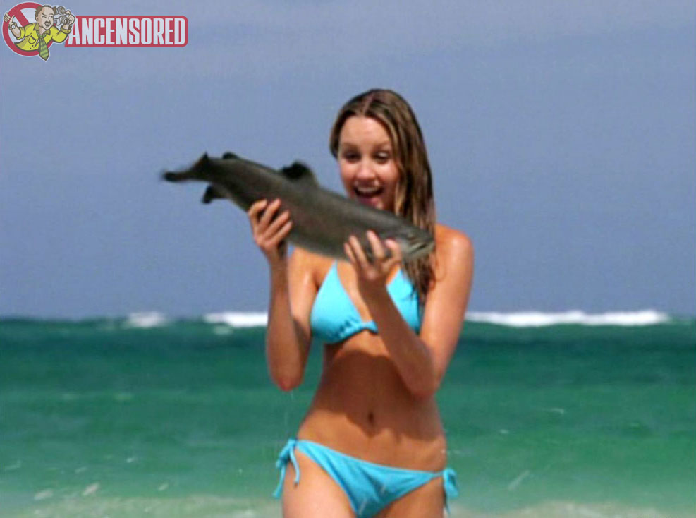 Amanda Bynes Nua Em Love Wrecked