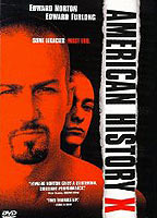 American History X (1998) Cenas de Nudez