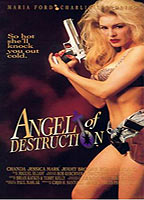 Angel of Destruction cenas de nudez