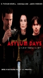 Asylum Days cenas de nudez