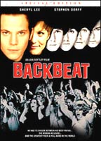 Backbeat (1994) Cenas de Nudez
