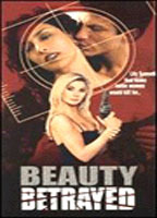 Beauty Betrayed (2002) Cenas de Nudez