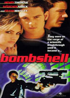 Bombshell (1996) Cenas de Nudez