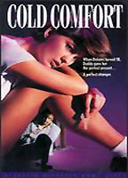 Cold Comfort 1989 filme cenas de nudez