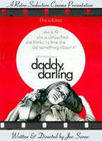 Daddy, Darling cenas de nudez