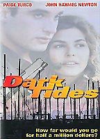 Dark Tides (1998) Cenas de Nudez