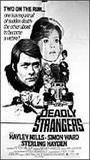 Deadly Strangers cenas de nudez