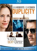 Duplicity (2009) Cenas de Nudez