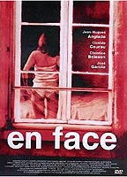En face (2000) Cenas de Nudez