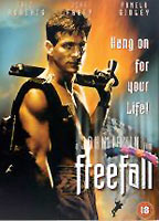 Freefall (1994) Cenas de Nudez