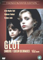 Glut (1985) Cenas de Nudez