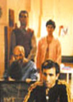 Hole Ahava B'Shikun Gimel 1995 filme cenas de nudez