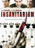 Insanitarium (2008) Cenas de Nudez