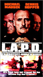 L.A.P.D.: To Protect and to Serve (2001) Cenas de Nudez