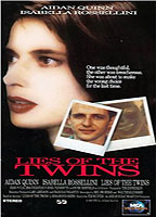 Lies of the Twins 1991 filme cenas de nudez
