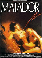 Matador (1986) Cenas de Nudez