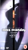 Miss Monday cenas de nudez