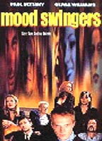 Mood Swingers (2000) Cenas de Nudez