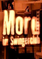 Mord im Swingerclub cenas de nudez