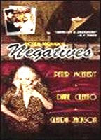 Negatives (1968) Cenas de Nudez