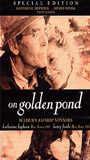 On Golden Pond (1981) Cenas de Nudez