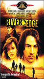 River's Edge (1986) Cenas de Nudez