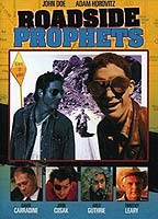 Roadside Prophets (1992) Cenas de Nudez