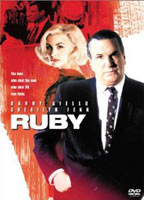 Ruby (1992) Cenas de Nudez
