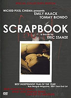 Scrapbook (2000) Cenas de Nudez