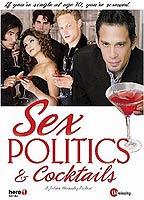 Sex, Politics & Cocktails cenas de nudez