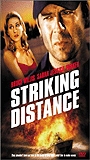 Striking Distance 1993 filme cenas de nudez