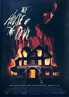 The House of the Devil 2009 filme cenas de nudez
