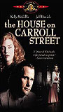 The House on Carroll Street (1988) Cenas de Nudez