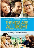 The Kids Are All Right (2010) Cenas de Nudez
