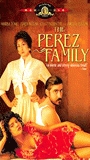 The Perez Family cenas de nudez