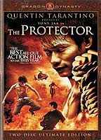 The Protector (1999) Cenas de Nudez